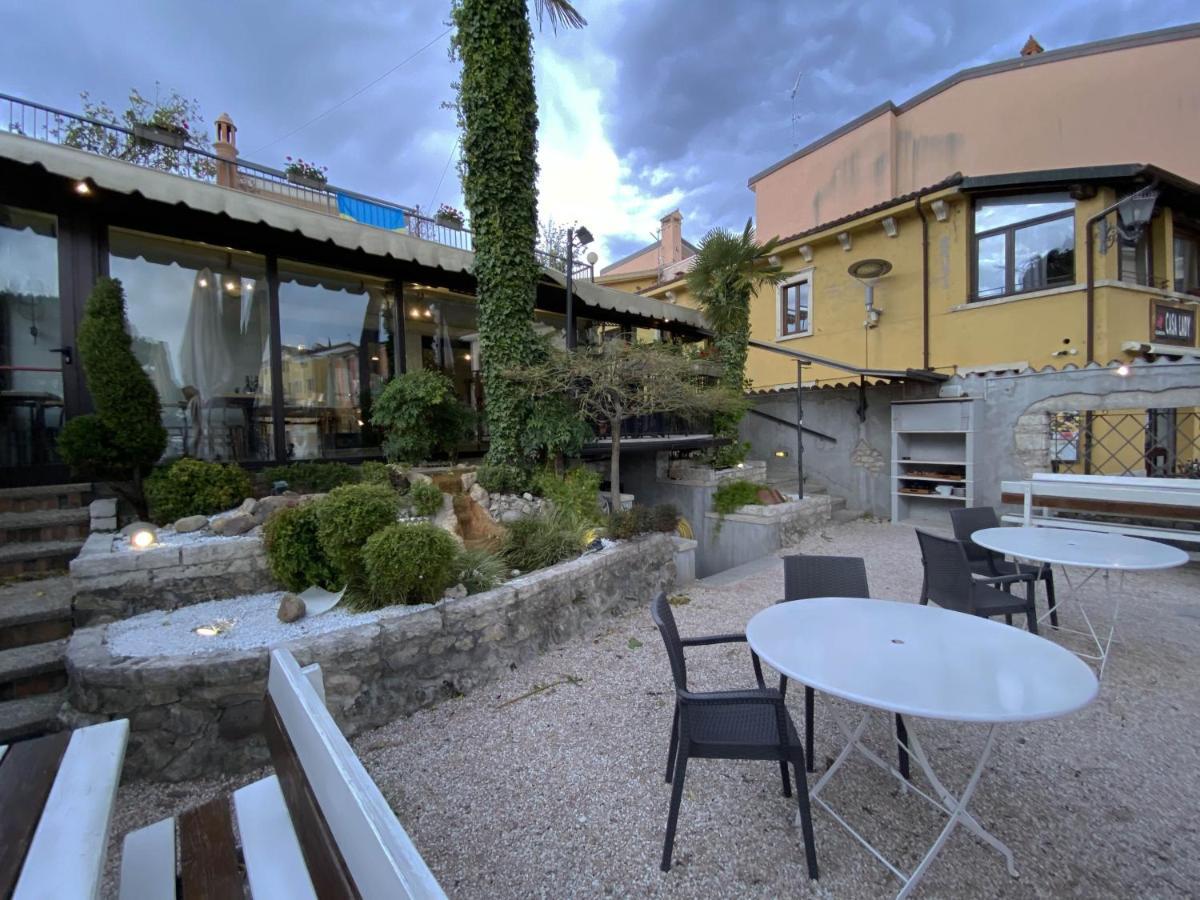 Hotel Astoria Garda  Bagian luar foto